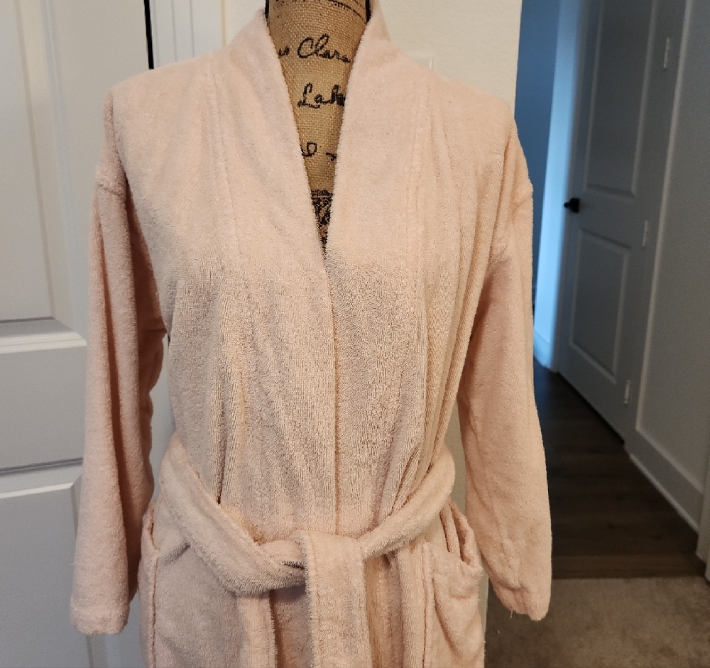 Martha Stewart Soft Cream Robe - Picture 2 of 5